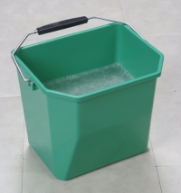 Green 10 litre small bucket